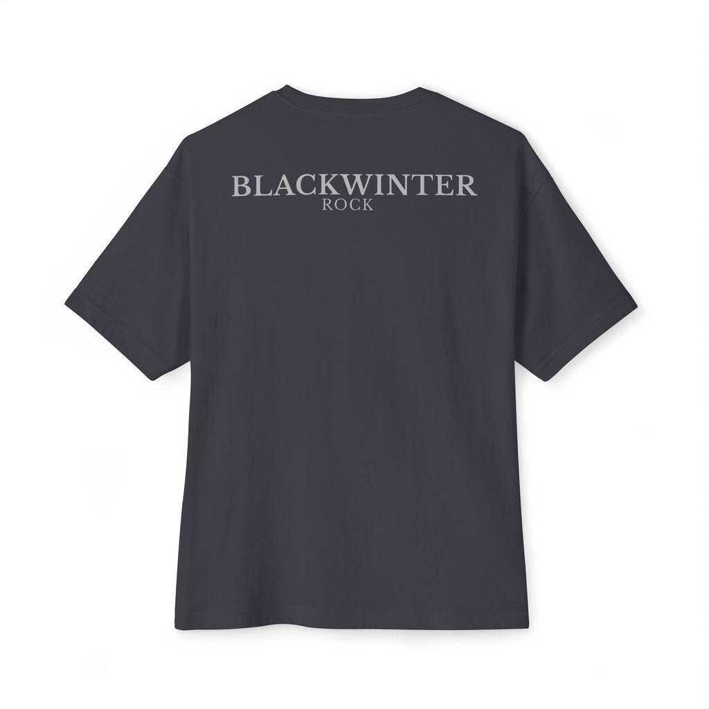 Camiseta Oversized — Camisa extragrande con el logo de la banda "BLACKWINTER ROCK"